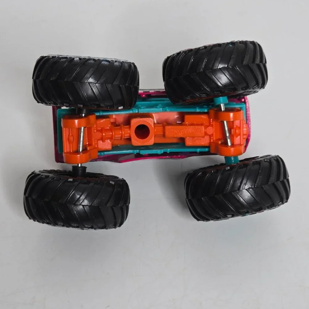 2019 Hot Wheels Monster Trucks Podium Crasher HW Demo Derby Pink Graffiti 1:64